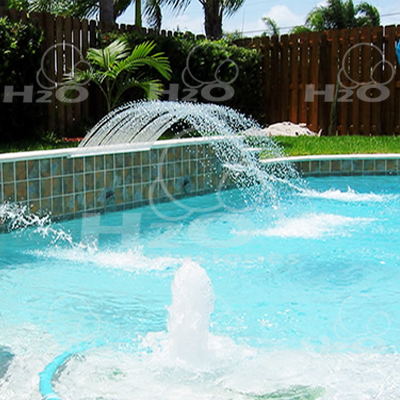 Cascada para piscina!!  Fuentes de agua, Diseño de piscina pequeña,  Diseños de piscina